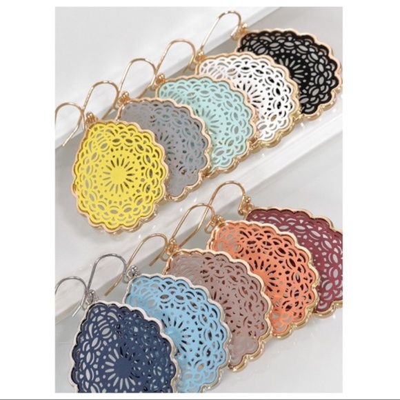 LAST PAIR! Wine Mandala Teardrop Earrings - Picture 2 of 3